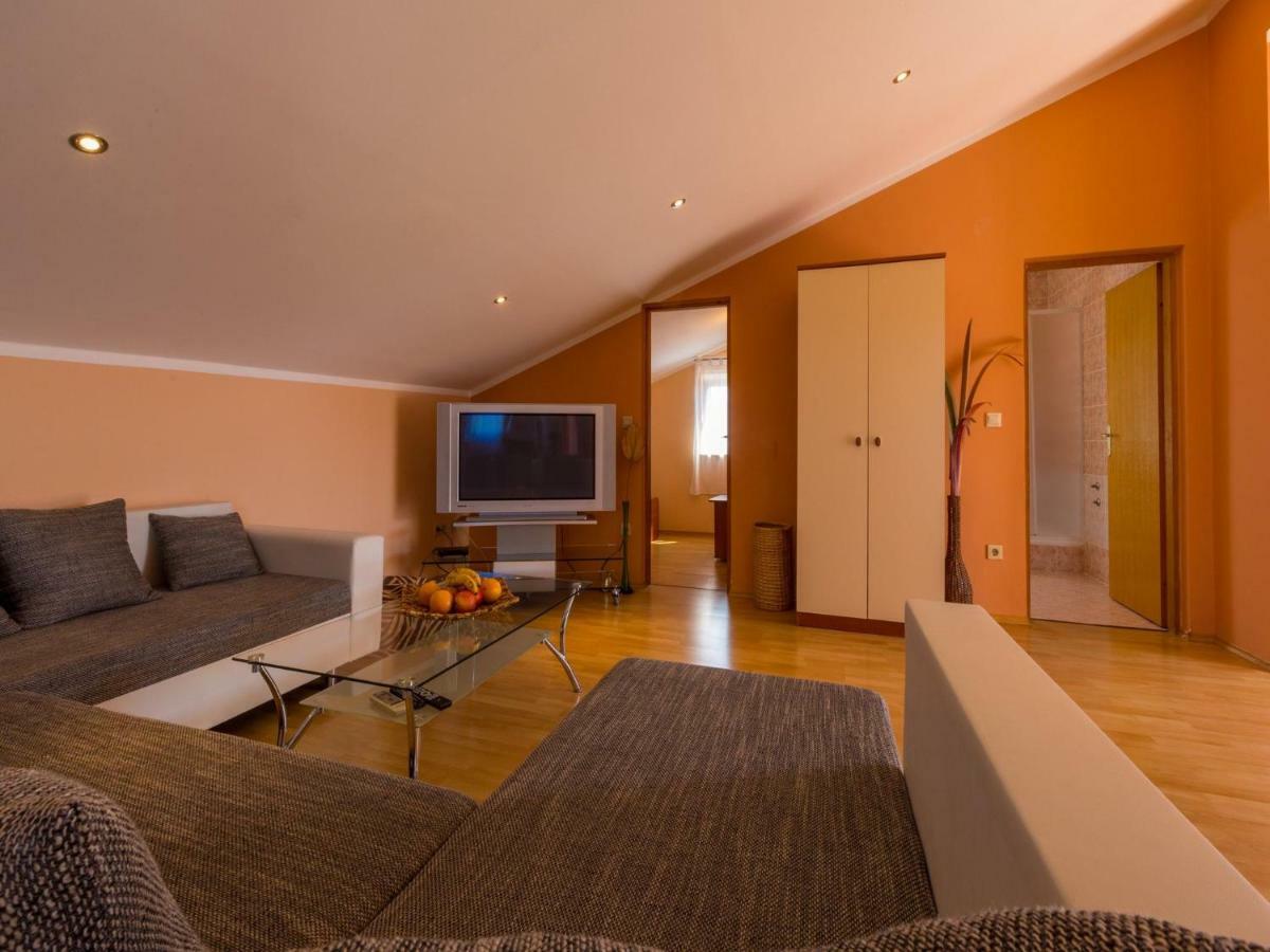 Apartments Alin ドラマリ エクステリア 写真